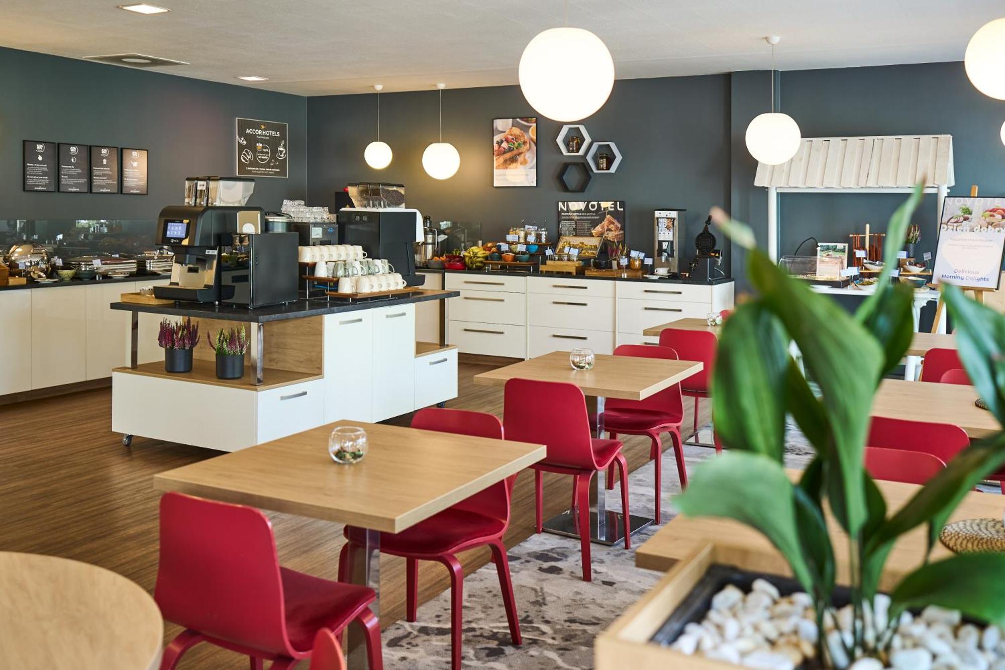 Novotel Wroclaw City מראה חיצוני תמונה