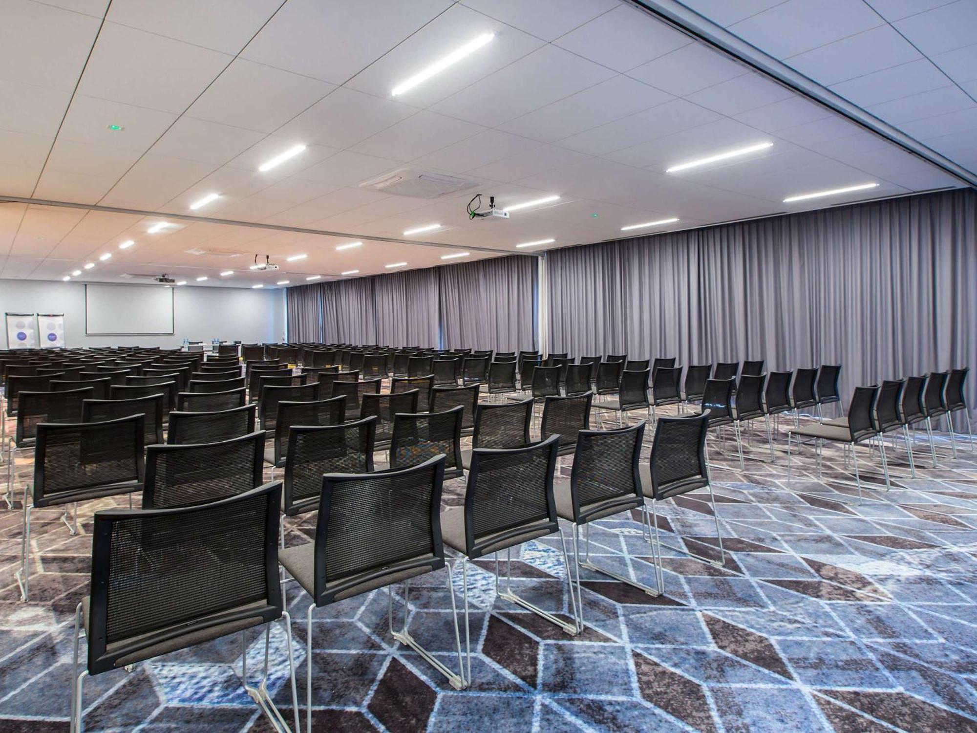 Novotel Wroclaw City מראה חיצוני תמונה