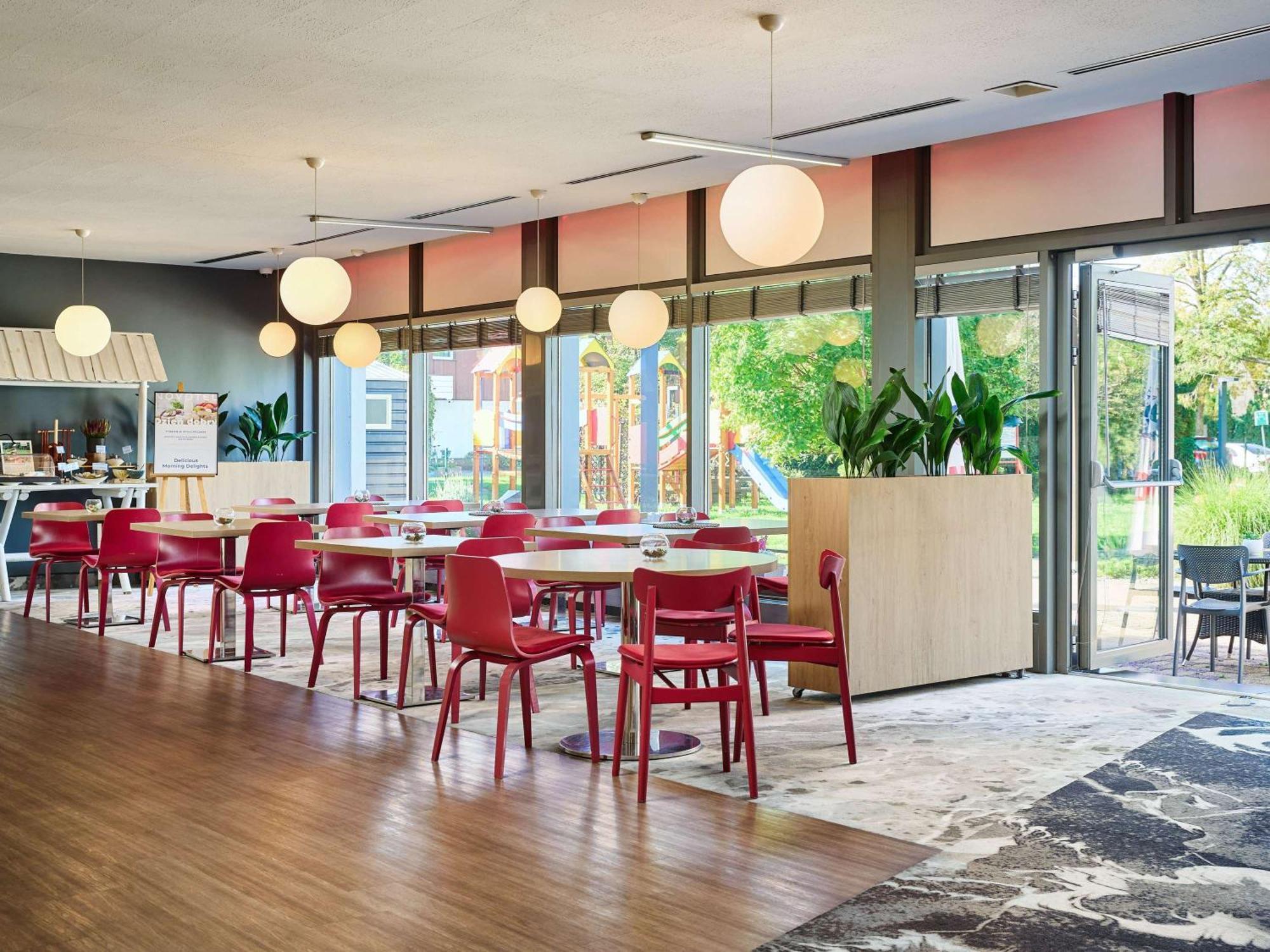 Novotel Wroclaw City מראה חיצוני תמונה